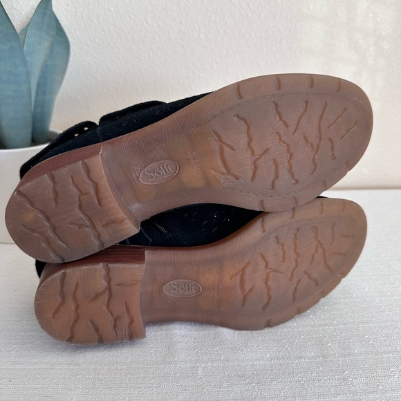 New Sofft Suede Lazer Cutout Leather Distracted Booties Women’s 8.5M - Picture 16 of 16